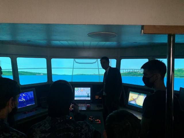 Den_vidkritih_dverey_klub_yunih-Moryakiv6